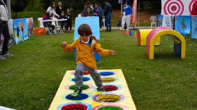 Kentpark Cumhuriyet Alanına Dönüştü: Binlerce Eskişehirli Şenlikte Buluştu