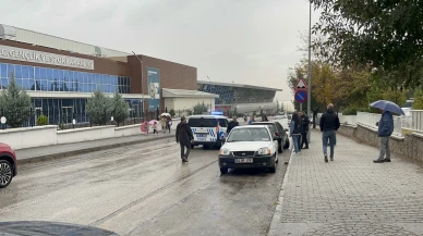 Eskişehir’de Şok Olay: Sürücüyü Vurup Polisi Arayarak Kendini İhbar Etti