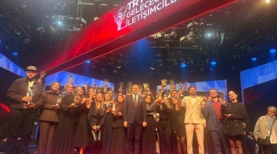 Anadolu Üniversitesi Öğrencileri TRT Yarışmasından Ödüllerle Döndü
