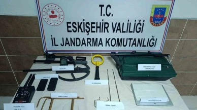 Eskişehir’de kaçak kazı operasyonu: 5 kişi suçüstü yakalandı!