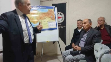 Cumhuriyet’in 102. Yılında Anlamlı Konferans: “Cumhuriyet’e Giden Yol”