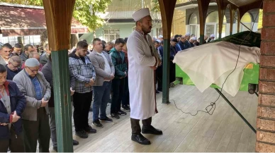 Boynu kesilen anne toprağa verildi, engelli oğlu adliyeye sevk edildi