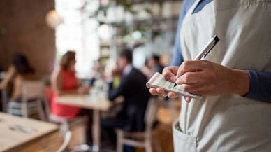 Bakanlık Harekete Geçti: Zorunlu Bahşiş ve Servis Ücreti Tarih Oluyor