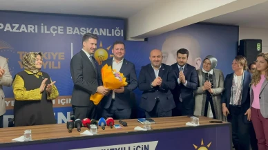 Ak Parti Odunpazarı İlçe Teşkilatı’nda Devir Teslim Töreni Gerçekleştirildi