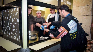 Anadolu Üniversitesi'nden sınav haftasında öğrencilere çorba ikramı