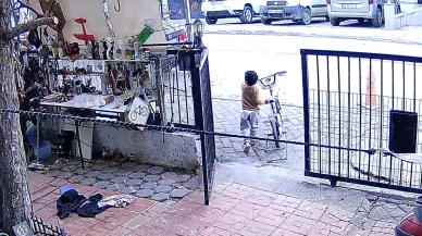 Küçük Çocukların Bisiklet Hırsızlığı Kamerada: Sahibinden Duygulandıran Söz