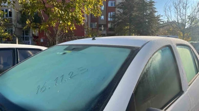 Sabah Saatlerinde Kırağı Her Yeri Kapladı