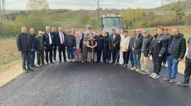 Kaymakam Feyza Nur Kılıç köylerdeki asfaltlama çalışmalarını inceledi