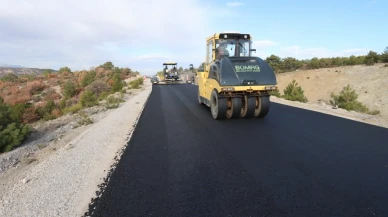 Kütahya Köy Yollarında Asfalt Çalışmaları Sürüyor