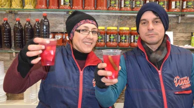 Neşeli Günler Eskişehir’de Gerçek Oldu: Boşanan Çift Karşı Karşıya Turşucu Açtı