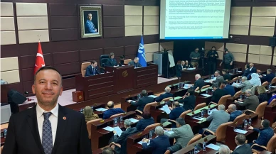 AK Parti Grup Başkanvekili Sivri, Hizmet Sektörüne Değindi: “İşletmeler için Özel Bir Düzenleme Yapılmalıdır”