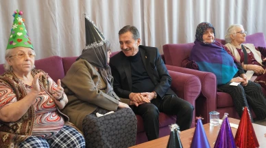 Başkan Ataç ve Deneyimli Vatandaşlardan Sıcak Yeni Yıl Buluşması