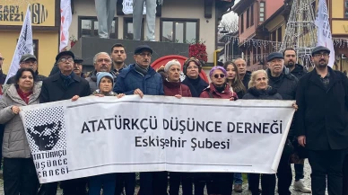 ADD Eskişehir İsmet İnönü’nün Ölüm Yıl Dönümünü Andı