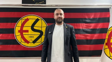 Eskişehirspor’da Tribünlerden Gelen Tepkiler Yedek Kulübesini Yıpratıyor