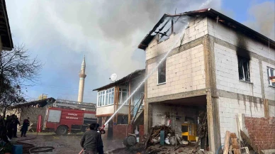 Bilecik’te Korkutan Yangın: 6 Büyükbaş ve 40 Küçükbaş Son Anda Kurtarıldı