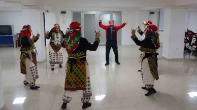 Bilecik’te Halk Oyunları 45 Yıldır Yaşatılıyor