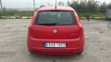 Bilecik’te Jandarmanın Trafik Denetiminde Hacizli Araç Yakalandı