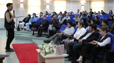 DPÜ Eğitim Fakültesi’nde Sanal Riskler ve Akran Zorbalığı Konferansı Gerçekleştirildi