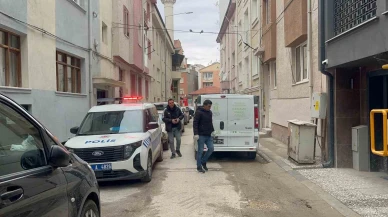 43 Yaşındaki Adam Apartman Dairesinde Ölü Bulundu