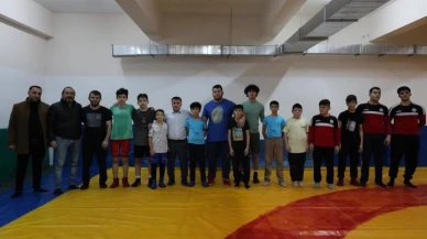 İl Müdürü Demir’den Sporculara Uygulamalı Antrenman