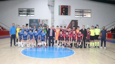 Bozüyük’te Okul Sporları Futsal Maçlarına Kaymakam Öztürk’ten Yakın Takip
