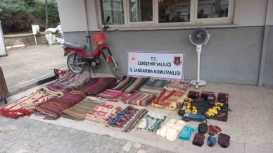 Mezarcı kılığındaki hırsızlar 20 evden hırsızlık yaptı