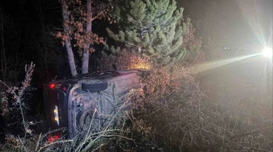 Bilecik’te Kontrolden Çıkan Otomobil Şarampole Uçtu: 2 Yaralı