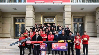 TEKNOFEST’te Derece Alan Öğrenciler Vali Aksoy’u Ziyaret Etti