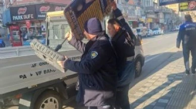 Afyonkarahisar’da zabıta kaldırım işgallerine karşı denetimleri artırdı