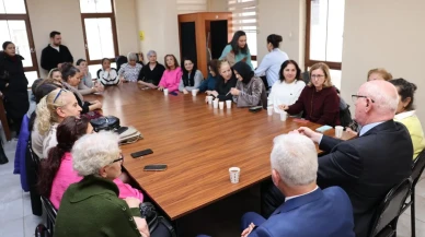 Başkan Kurt, Kadınlarla Halk Merkezinde Buluştu: “Ekonomik Bağımsızlık İçin Çalışıyoruz”