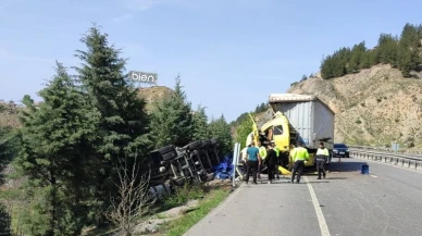 Tır Kazasında Üç Kişi Yaralandı! İşte O Anlar
