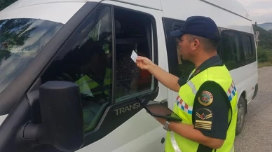 Eskişehir’de okul servisleri ve çevresinde sıkı denetim yapıldı
