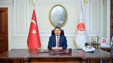 Adalet Bakanı Tunç’tan 23 Nisan Mesajı