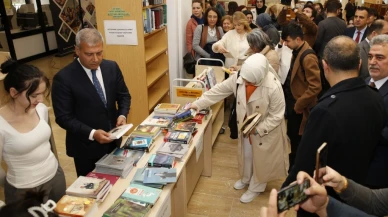 Anadolu Üniversitesinde üreten Türkiye temasıyla kitap okuma etkinliği gerçekleştirildi