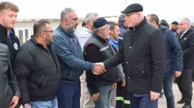 Başkan Kurt, belediye personeliyle bayramlaştı