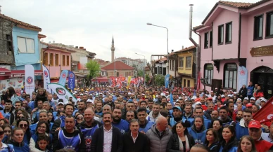 Odunpazarı Meydanı’nda emek, coşku ve dayanışma yan yana durdu