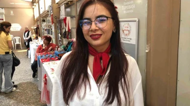 Yurt dışından gelip Hanımeli Sokağı’nda 3 boyutlu baskı ile ürettiği ürünleri satıyor