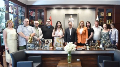 Başkan Ataç Eskişehir Kırım Derneği'ni ve misafirlerini ağırladı