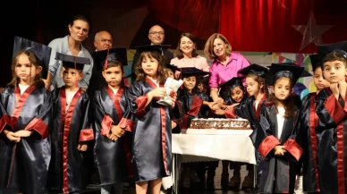Başkan Ünlüce Mezuniyet Heyecanına Ortak Oldu