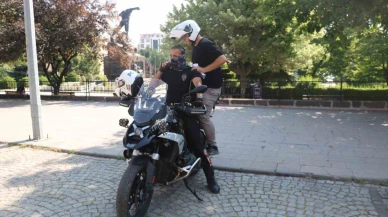 YKS Sabahında Nefes Kesen Koşu: Polis Geleceğe Umut Taşıdı