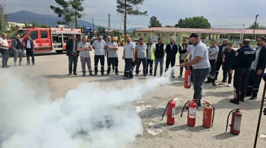 Afyonkarahisar’da Özel İdare Personeline Yangın Eğitimi Verildi