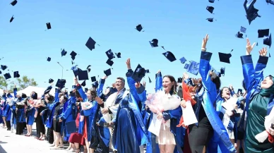 Emet MYO’da Kep Attılar, Hayata Uğurlandılar
