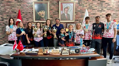 Eskişehirli Kick Boksçulardan Dünya Kupası’nda Madalya Yağmuru!