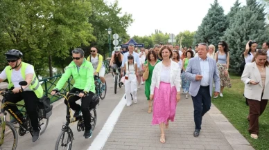 Eskişehir’de Velespit Parkı Törenle Açıldı: “Çevreci ve Sürdürülebilir Ulaşım Politikamızı Sürdüreceğiz”