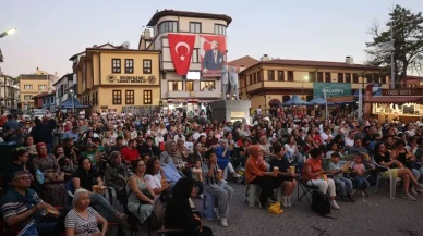 Odunpazarı’nda Yaz Akşamları Sinema Keyfiyle Renklendi