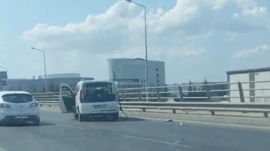 Eskişehir’de köprü üstünde trafik kazası: Kamyon ile otomobil çarpıştı
