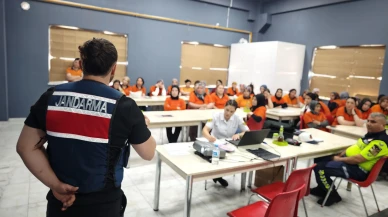 Eskişehir’de Sanayi Çalışanlarına Jandarmadan Bilgilendirme Semineri