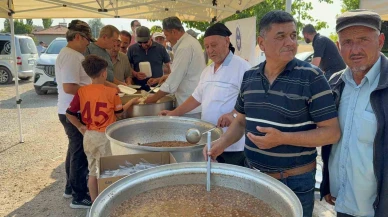 Abdülvahap Gazi Hazretleri’nin Türbesinde Muharrem Programı