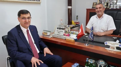 Kütahya’da Başkan Kahveci’den Muhtarlara Hac Tebriği