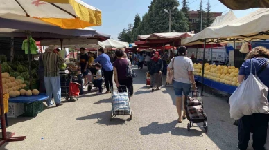 Çarşamba Pazarı'nın yer değiştirmesi tartışmalara neden oldu, esnaf karşı çıkıyor
